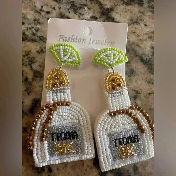 NWT Tequila beaded earrings - Picture 1 of 6